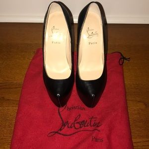 Black and red bottom heels